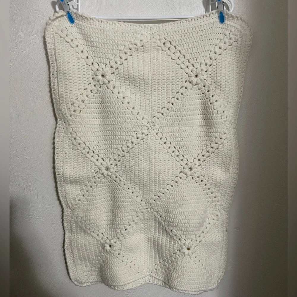 HANDMADE‎ Hand Crafted Crochet and Applique Bassinet Blanket Pad 27 L x 19 W